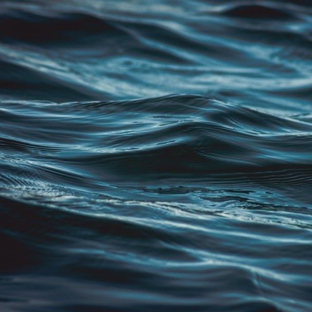 close up if water waves